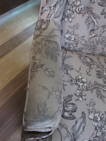WINGBACK ROCKING CHAIR