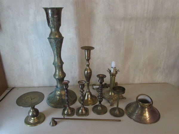 BRASS LAMP & CANDLESTICK COLLECTION