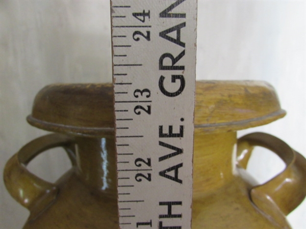 DECORATIVE METAL MILK CAN