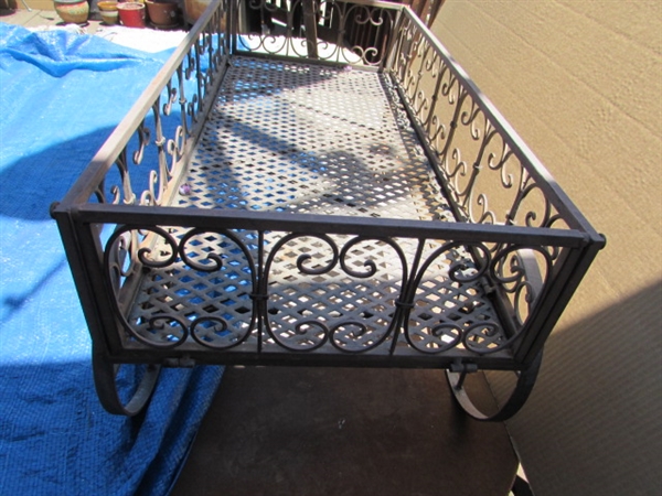 OUTDOOR METAL WAGON