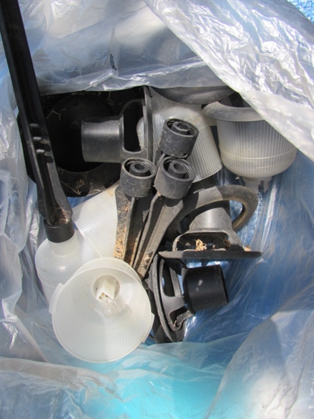 ASSORTED LANDSCAPE LIGHTS & CABLE