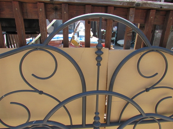 METAL FULL SIZE HEAD & FOOT BOARD