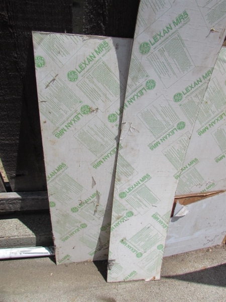 ASSORTED SCRAP SIZES OF POLYCARBONATE SHEETS